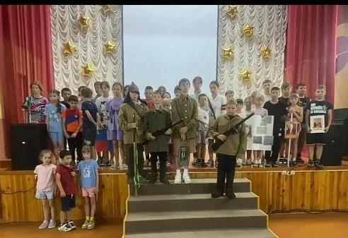 День памяти и скорби в пришкольном лагере "Солнечный лучик"